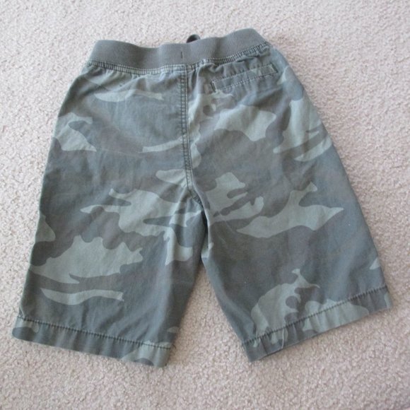 Faded Glory Pull On Bermuda Shorts Youth Boys Size 8 Medium Green Camouflage - Picture 3 of 3